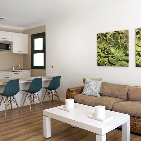 Canaima Apartments - Adults Only 3*