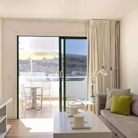 Canaima Apartments - Adults Only